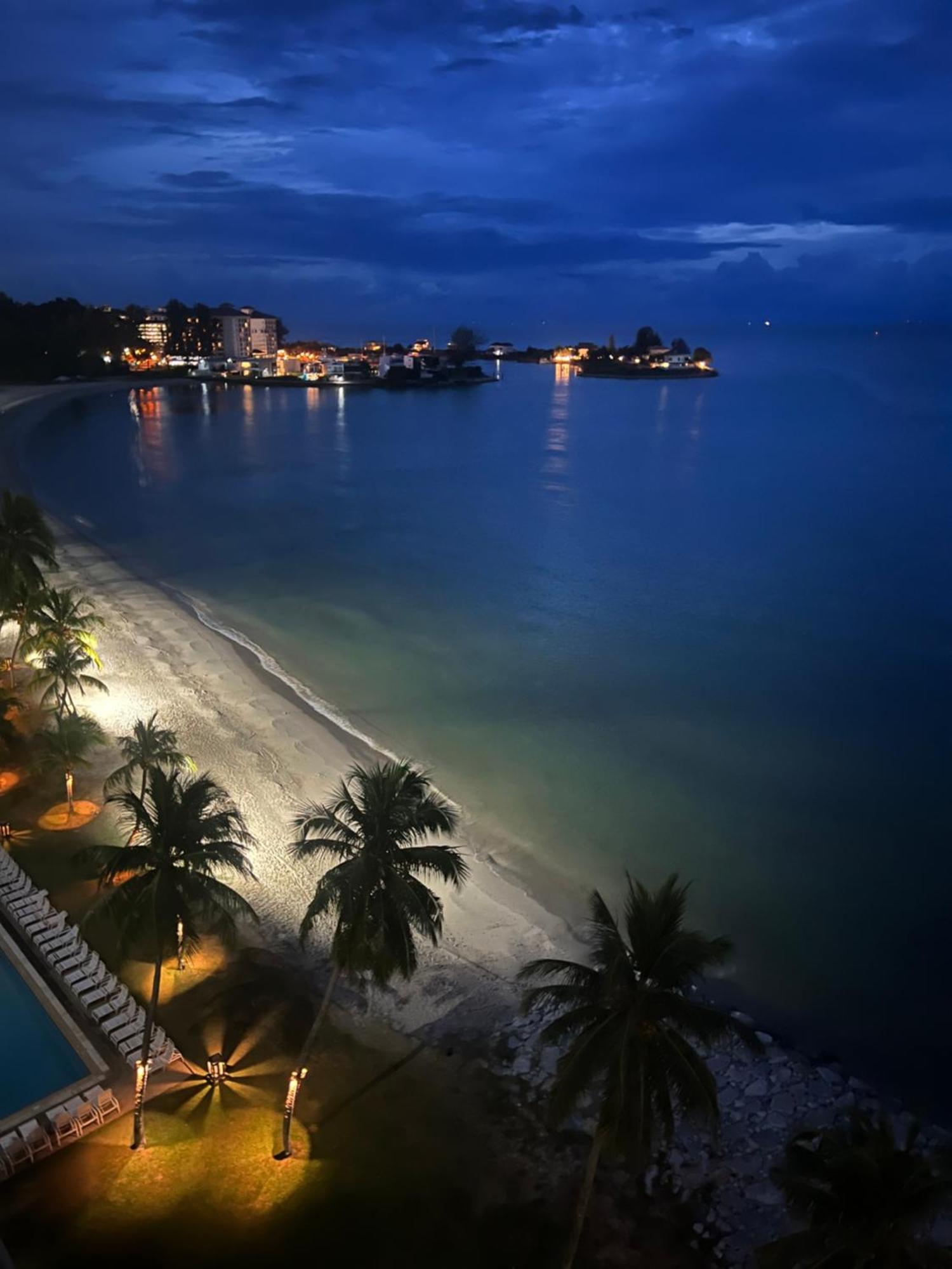 Mieqa@Theregencytanjungtuan Port Dickson Kültér fotó