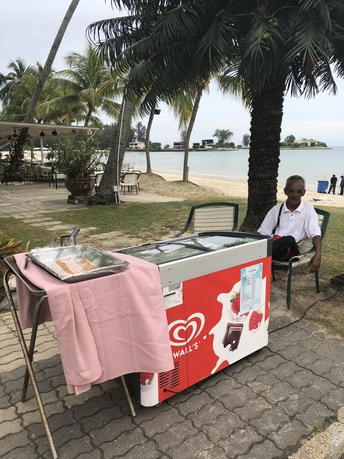 Mieqa@Theregencytanjungtuan Port Dickson Kültér fotó
